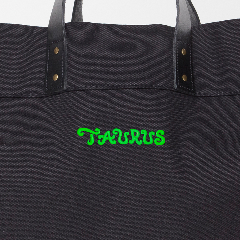 Solid Black Advantage Bag – Taurus