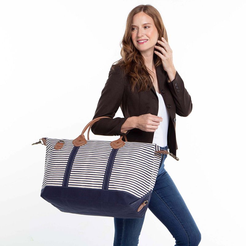 Stripes Weekender