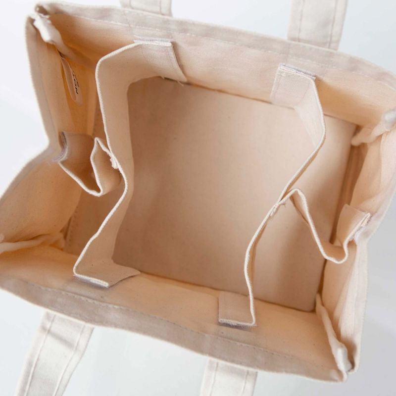 Emerald Four Bottle Wine Carrier - Nutcracker