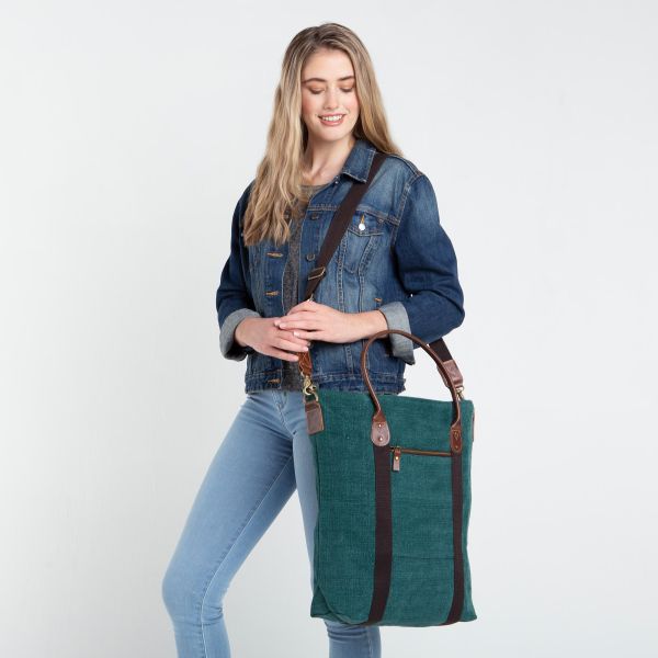 Jute Flight Bag