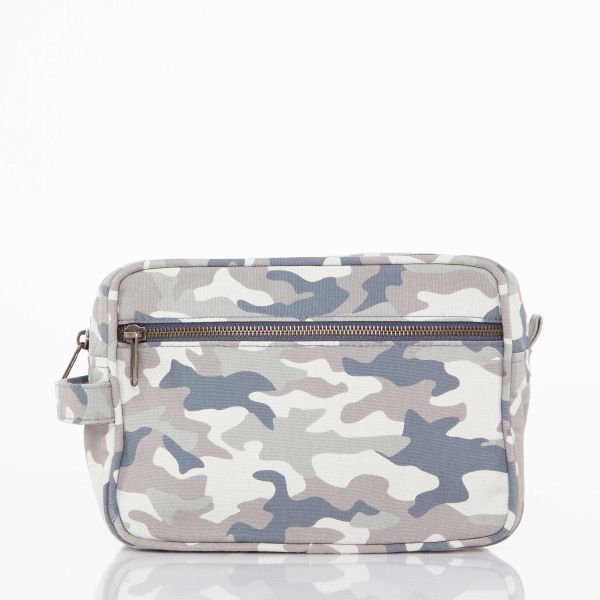 Camo Travel Kit