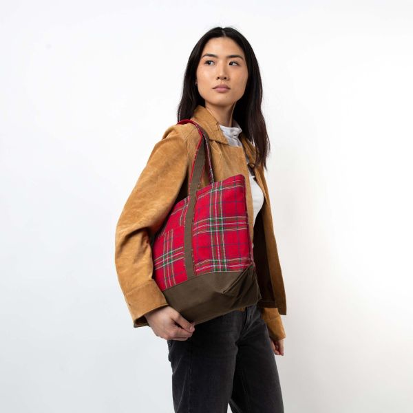 Plaid with Olive Waxed Trim Medium Tote