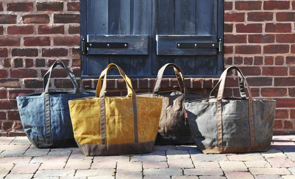 Our Favorite Canvas Totes for the Autumn Season