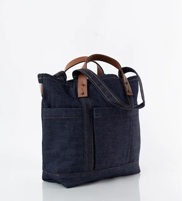 Heritage denim crafted tote with contrast stitching