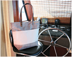 Casual Tote Gray Stripes & Leather